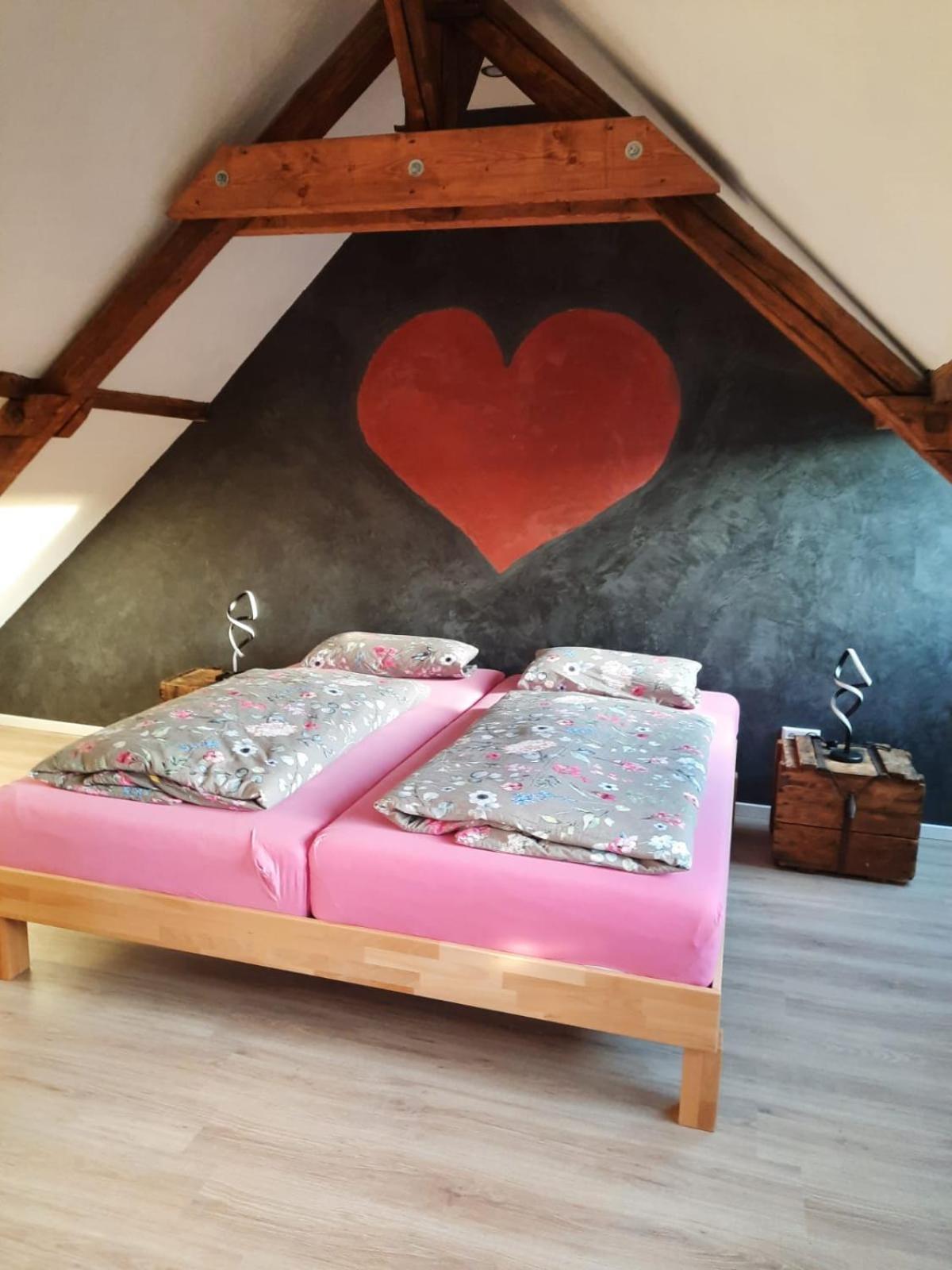 Winzerhaus Schenk Apartment Neef Екстериор снимка