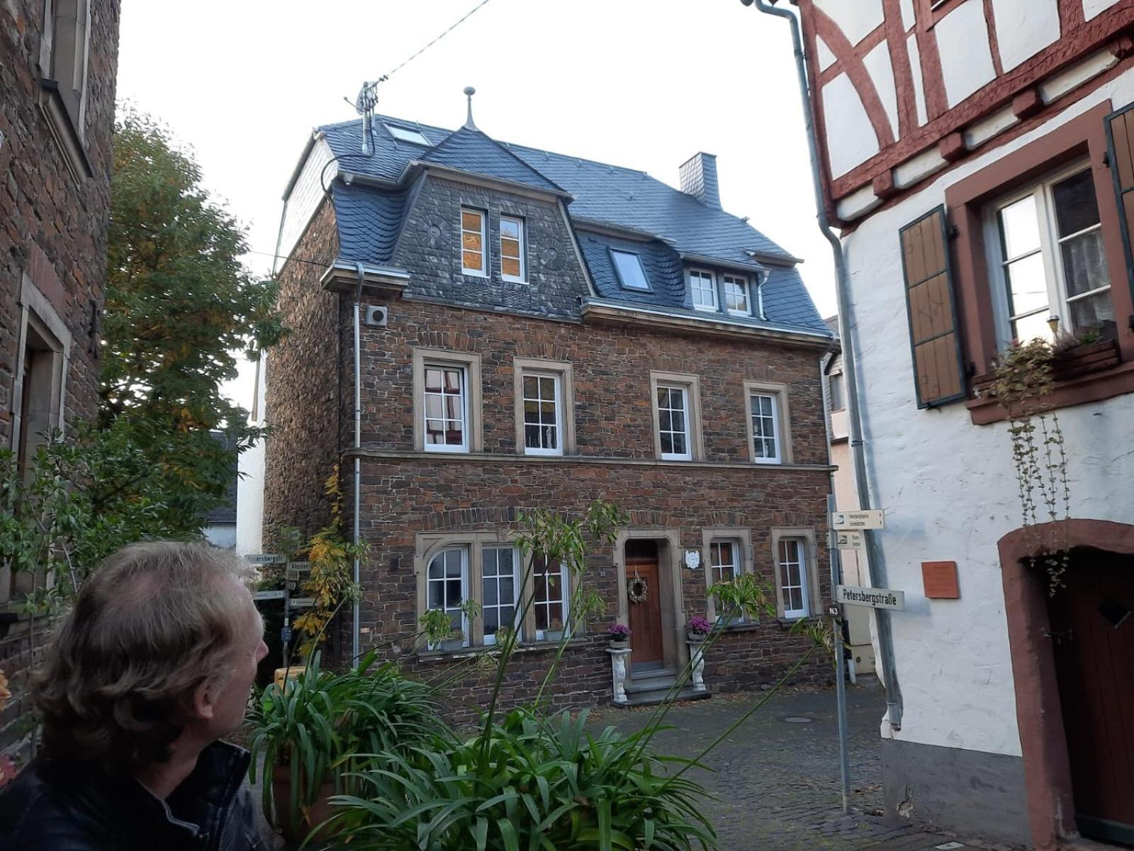 Winzerhaus Schenk Apartment Neef Екстериор снимка
